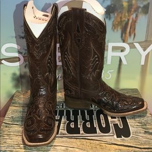 Women’s Corral Vintage boots